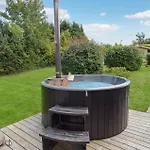 Nyaraló Stunning Home In Glesborg With Wifi *