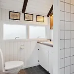 Stunning Home In Glesborg With Wifi *